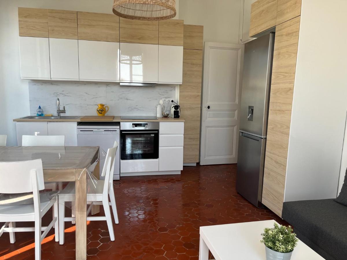 Appartement Hyeres - Centre Ville 3 Chambres 6 Personnes 4Eme Etage Escalier - Sebastien Claire Eksteriør bilde