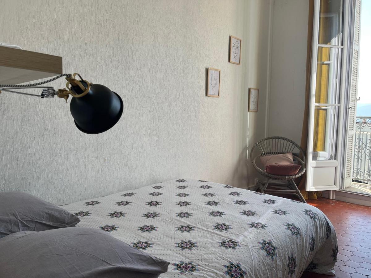 Appartement Hyeres - Centre Ville 3 Chambres 6 Personnes 4Eme Etage Escalier - Sebastien Claire Eksteriør bilde